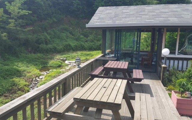 Pyeongchang Chere Matt Pension