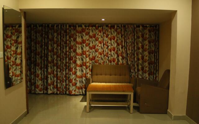 Mysore Hotel Complex