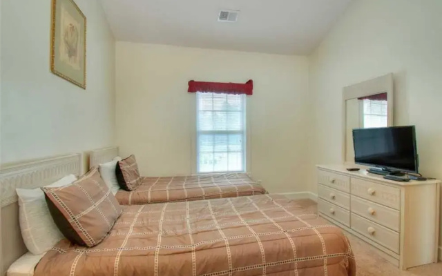 Magnolia North 302-4827