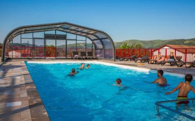 Domaine Chalets Larlapean