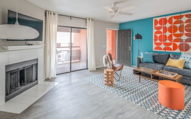 Chic 2BR Near ASU Pool by Wanderjaunt