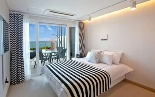 Ocean View The Marine Pension