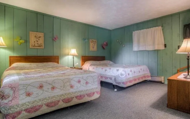 Motel in the Meadow