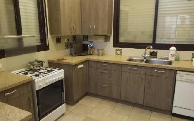 Yvonne's Home Sde Boker