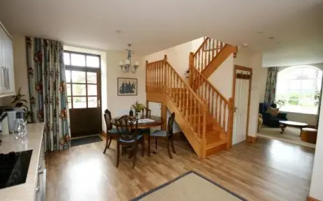 Finnich Cottages