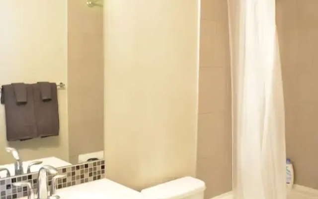 Executive Suites by Roseman - Allura