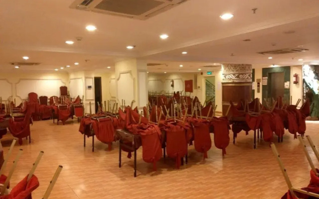 Orooq Al Thahab Al Makkiah Hotel