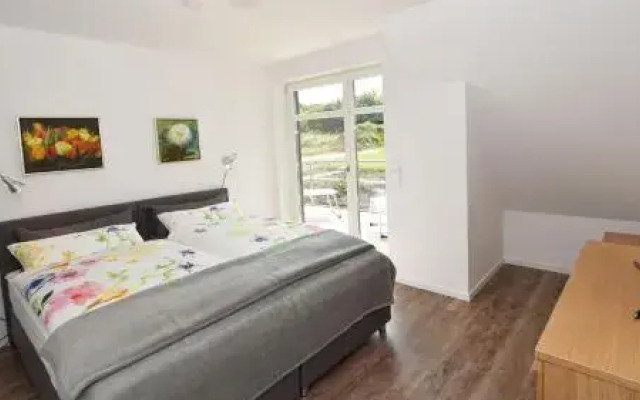 Exklusive Reetdach-Villa Ostseefrische