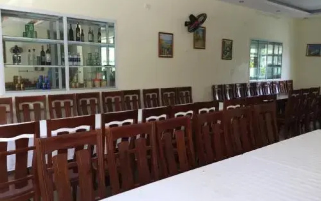 Anh Duc Hotel