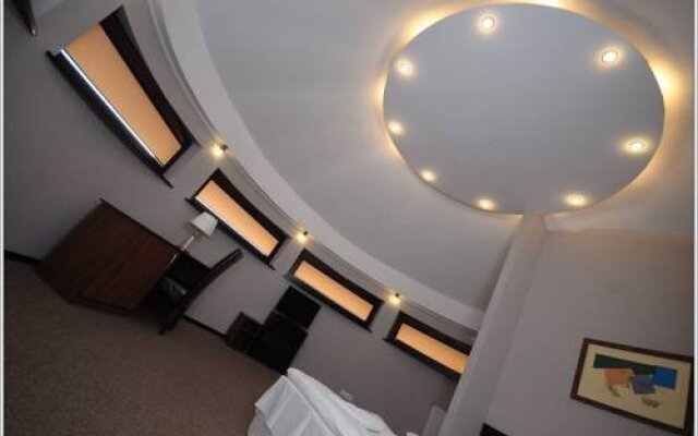 Hotel Spojnia