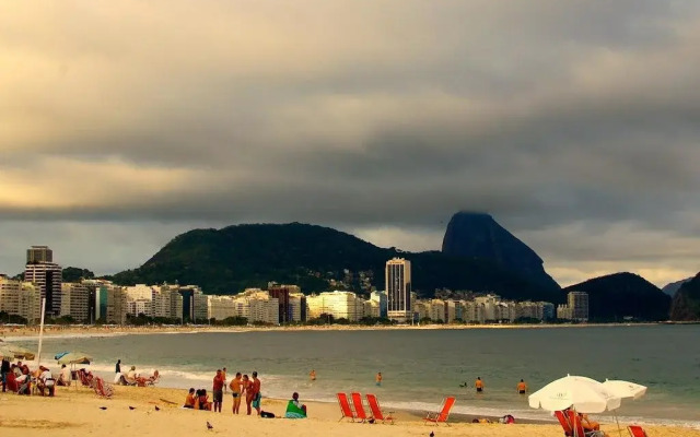 Copacabana Bulhões de Carvalho 530