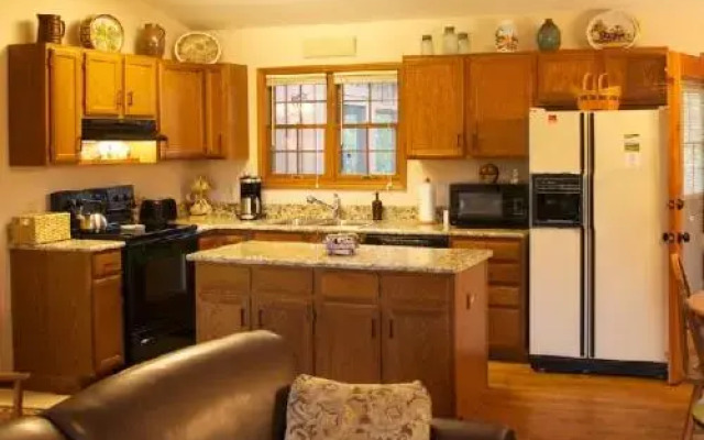 Misty Dawn - 1 Br home by RedAwning