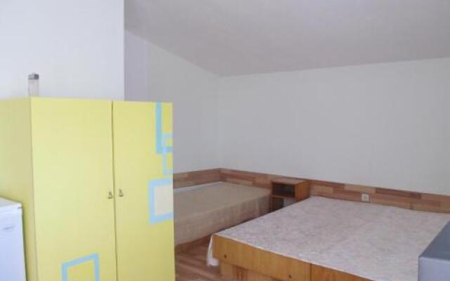 Rakovski Rooms