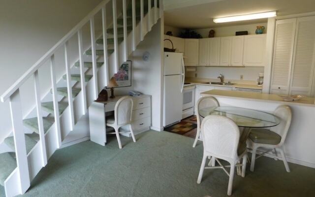 Turtle Bay Deep Blue**nuc 90-tvu-0523 1 Bedroom Condo by RedAwning