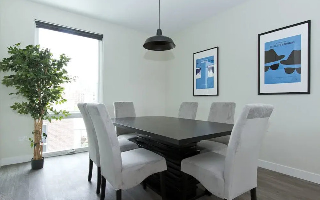 Spacious 4BR in Wrigleyville by Sonder