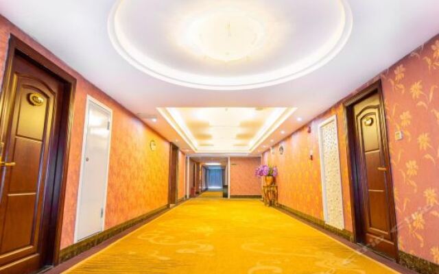 Zhong Ying Holiday Hotel