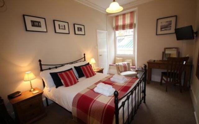 Cliftons Guest House