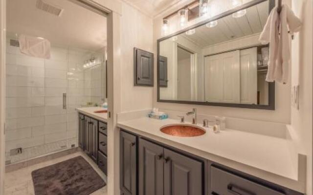 Deer Valley Black Bear Penthouse