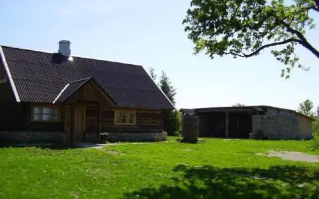 Paali-Tõnise Turismitalu