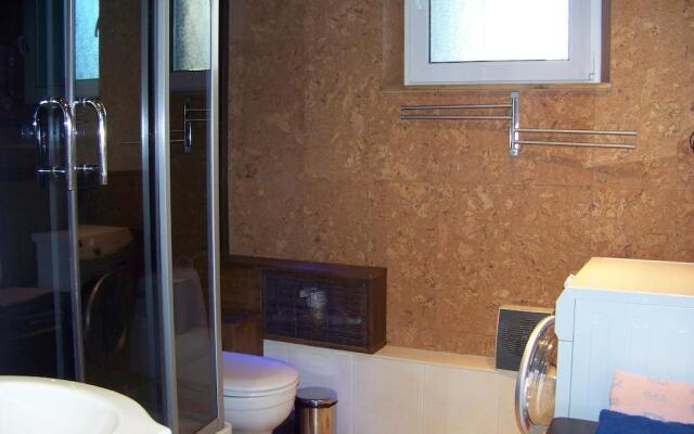 Alexandria Apartment