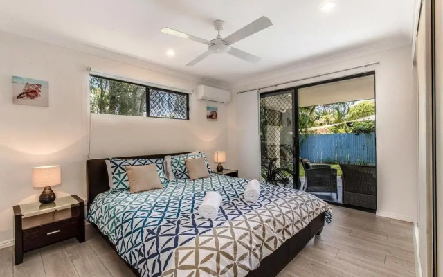 Coolum Waves Pet Friendly Holiday House