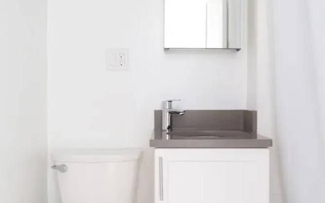 Contemporary South End Suites by Sonder