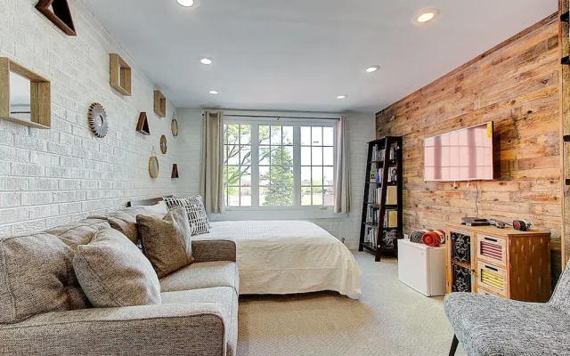 The Gallery Residences On 38th