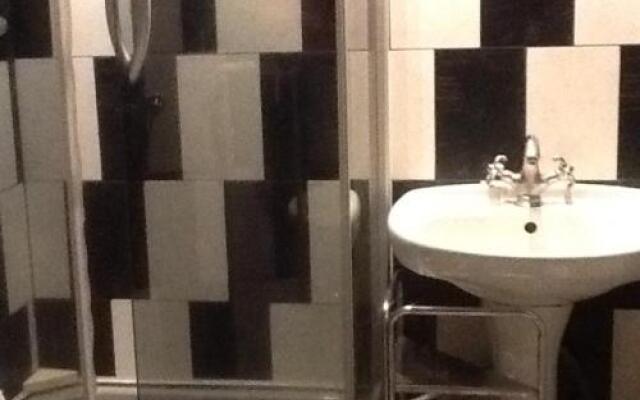 На Лиговском 80