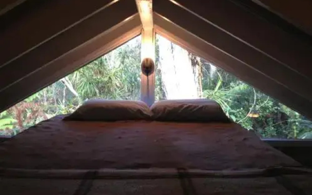 Carson's Kaloko Mountain Cottage