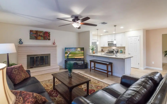 Casa Yavapai by RedAwning
