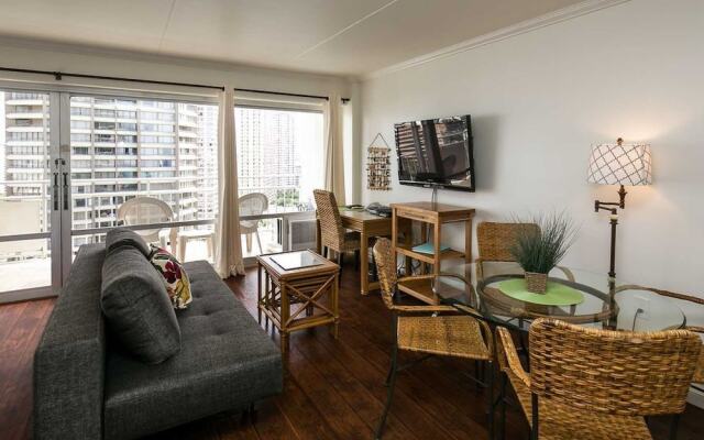 Ilikai 1721 - Studio Condo