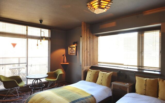 BOX HOTEL from bizan