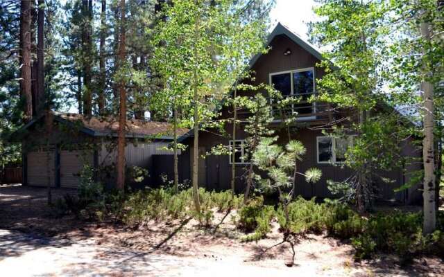 Lindberg Chalet By RedAwning