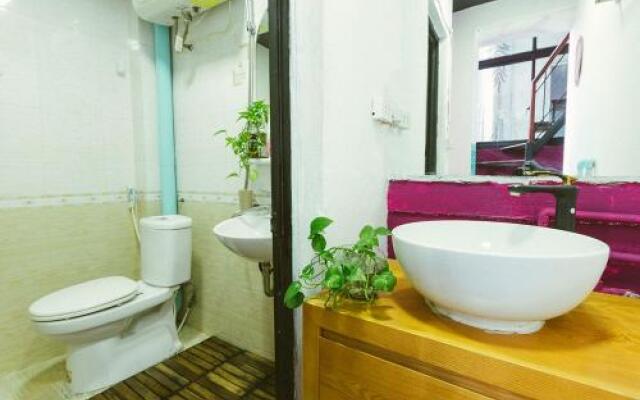 Le Gia Hostel