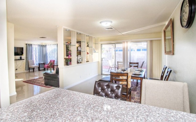 Flamingo Estate 4 Bd Luxury Las Vegas Condo