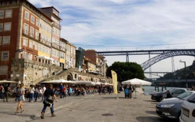 Vrs - Porto Centre Trindade Studio