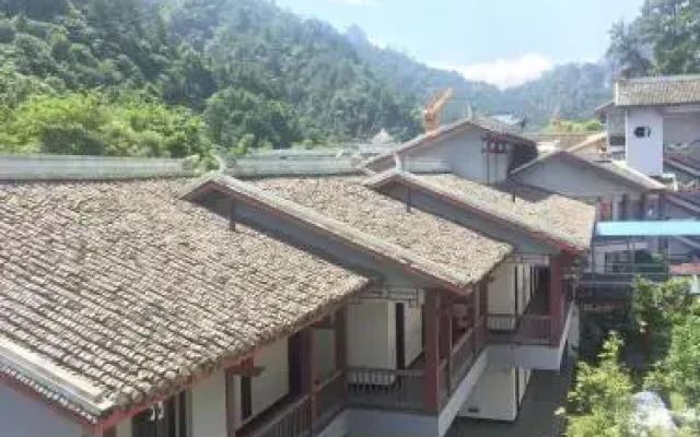 Zhangjiajie Heyi Hotel