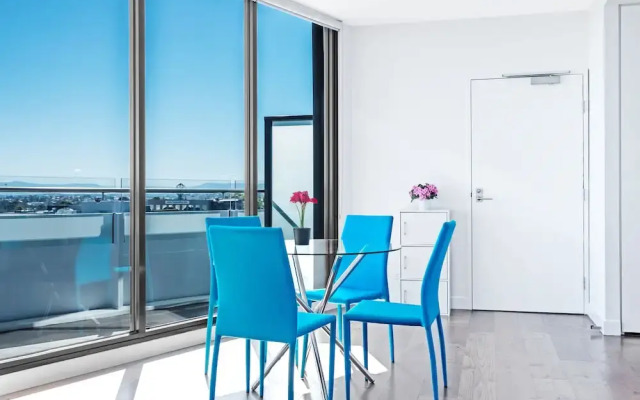 Roomerang at Panorama Apartments 9