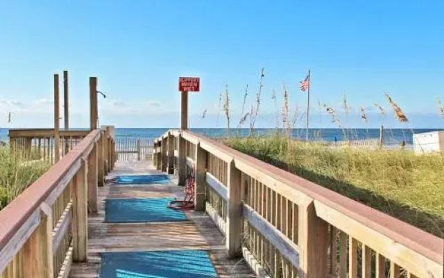 Crystal Shores West 1007