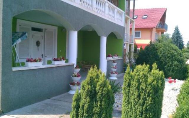 Viktória apartmanok
