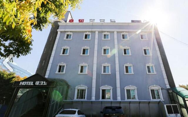 Top Hotel Yongin