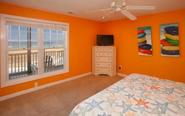 Dmanfish - 9 Br Home
