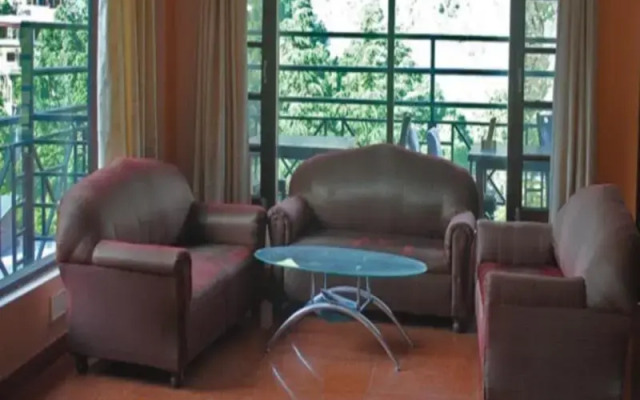 Hotel Bhagsu Heights