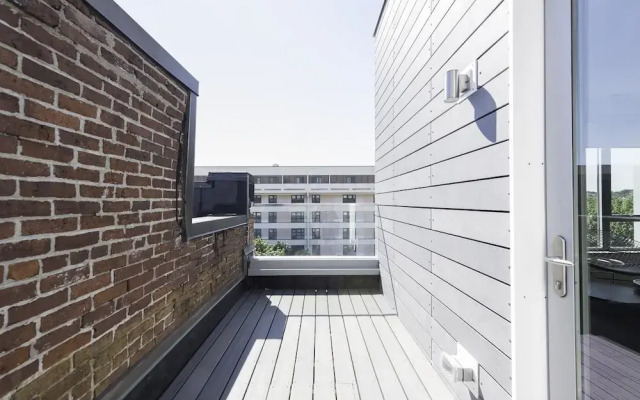 Grand Lower Roxbury Suites by Sonder