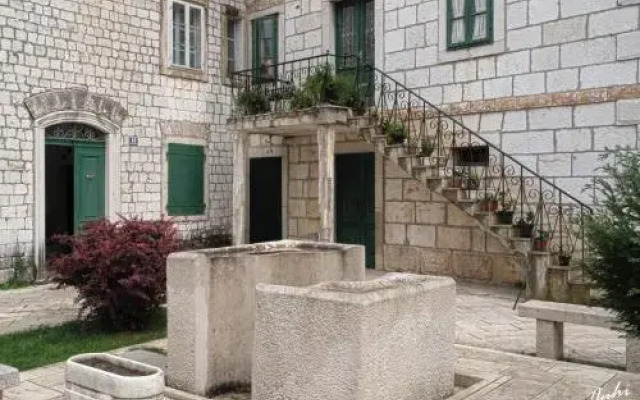 Apartments Slišković