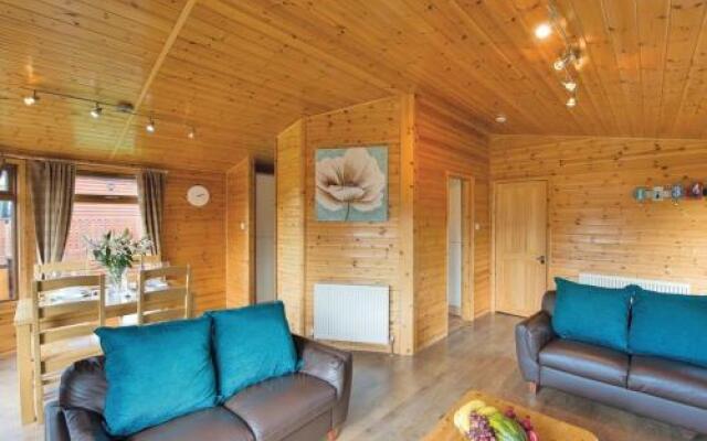 Ashlea Pools Lodges