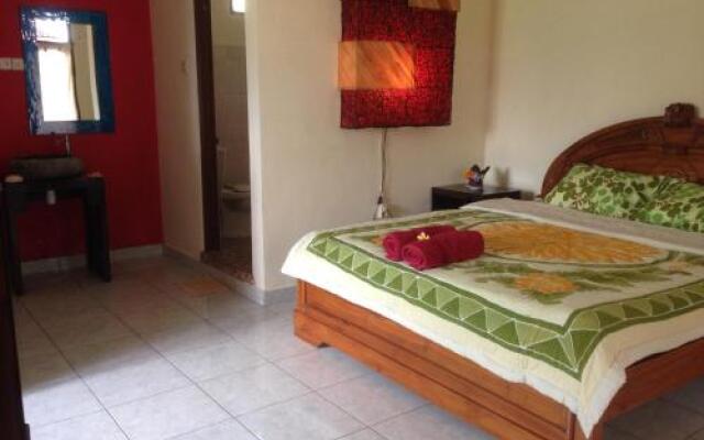 Pelangi 2 Guest House