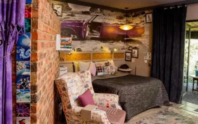 Kalm Guest House