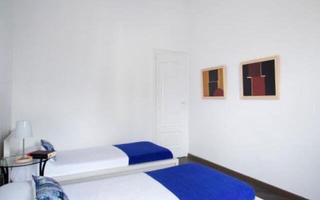 Days in Barcelona Eixample Right Side