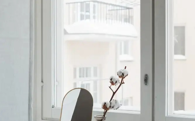 Central 2-Bedroom Design Apartment
